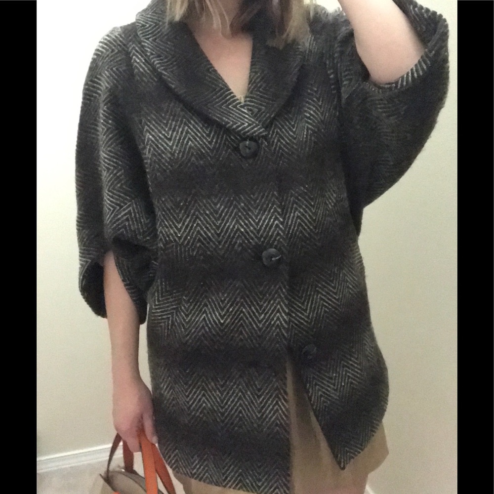 The Limited 3/4 Kimono Sleeve Short Coat NWOT